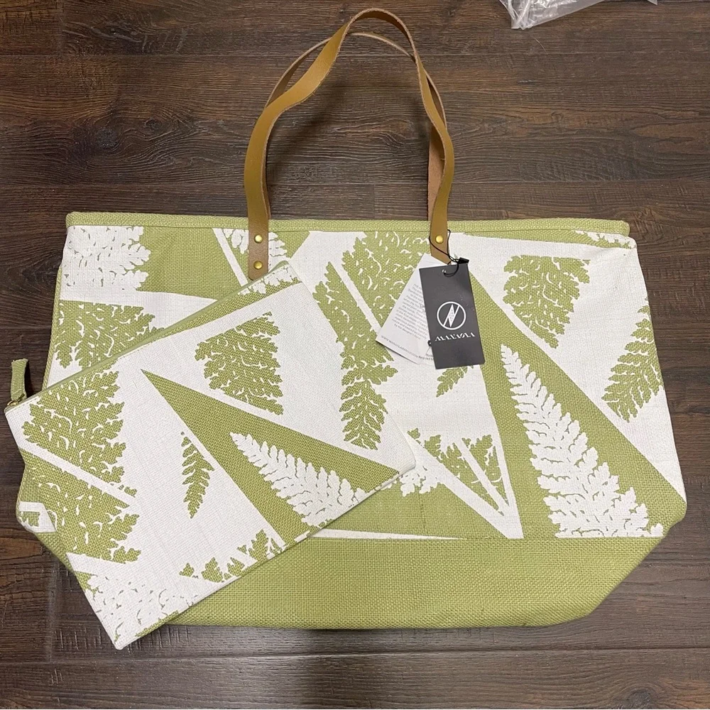 MANAOLA Kahone Set Palapalai Celadon Green Tote Bag & Pouch - Picture 1 of 7